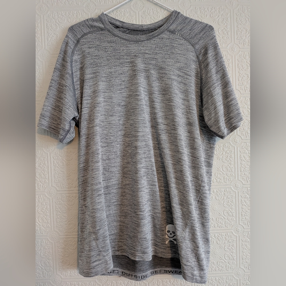 lululemon athletica Heathered Gray Men's Tee